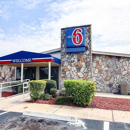 Motel 6 Palm Bay Exteriér fotografie